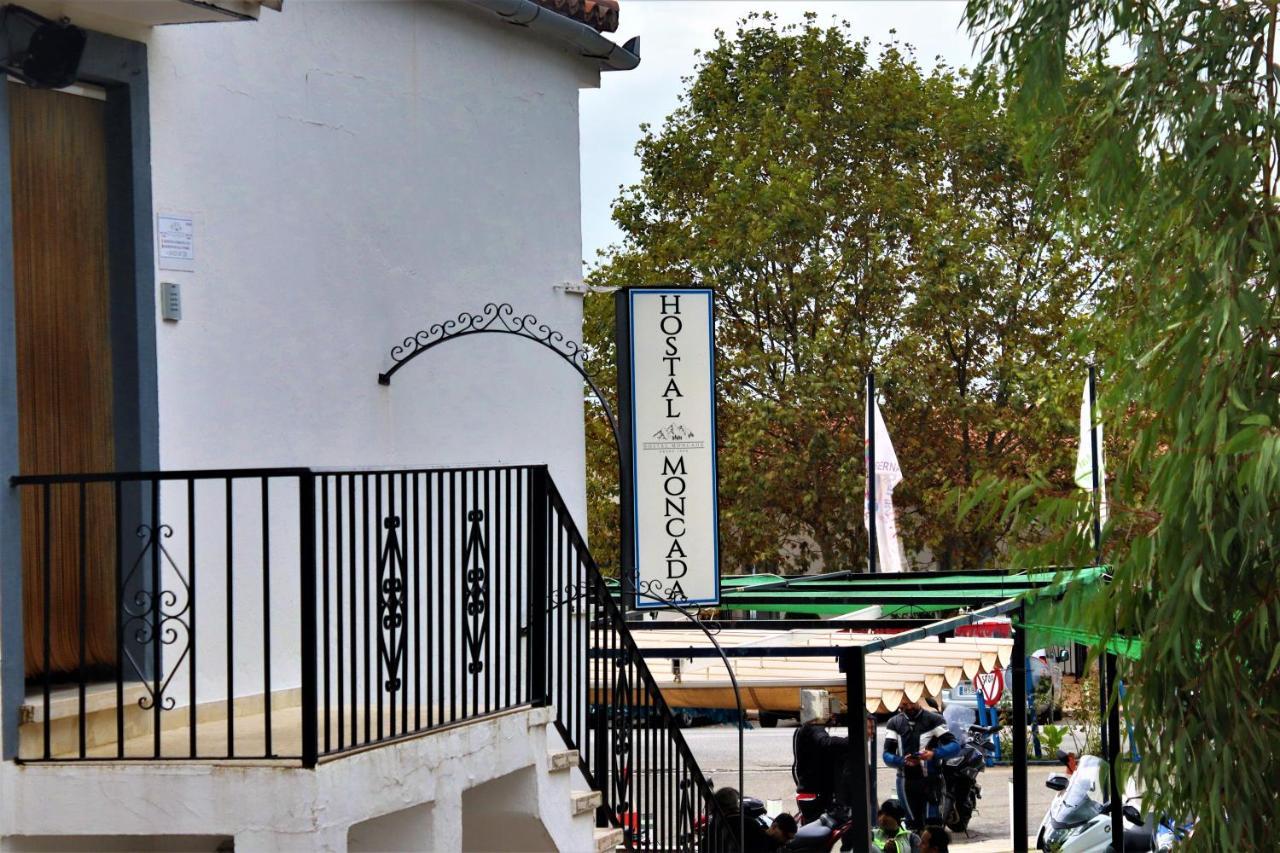 Hostal Moncada Gaucin Bagian luar foto