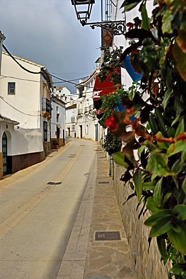 Hostal Moncada Gaucin Bagian luar foto