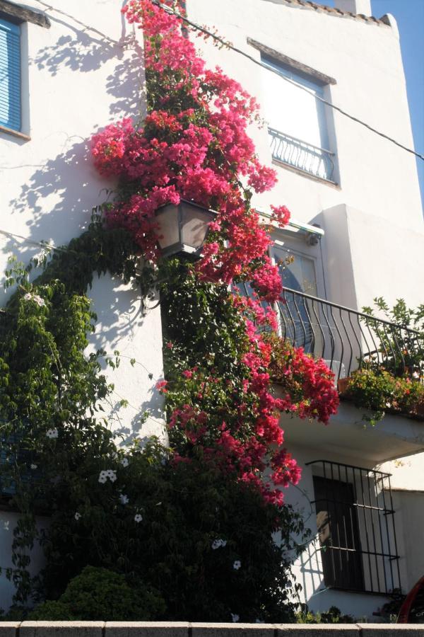 Hostal Moncada Gaucin Bagian luar foto