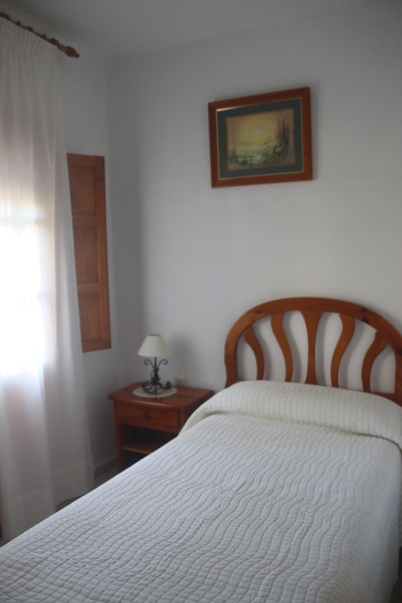 Hostal Moncada Gaucin Bagian luar foto