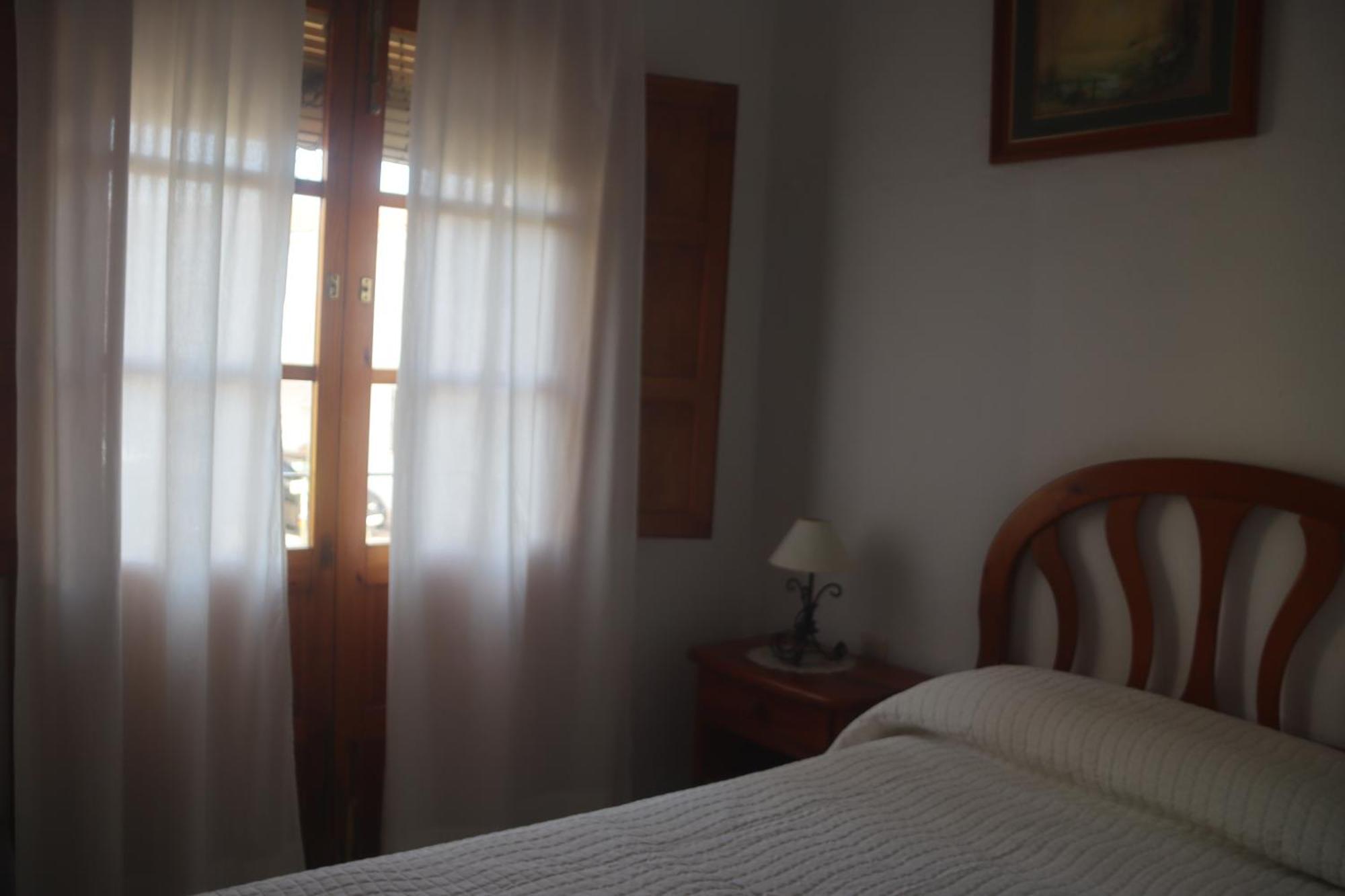 Hostal Moncada Gaucin Bagian luar foto