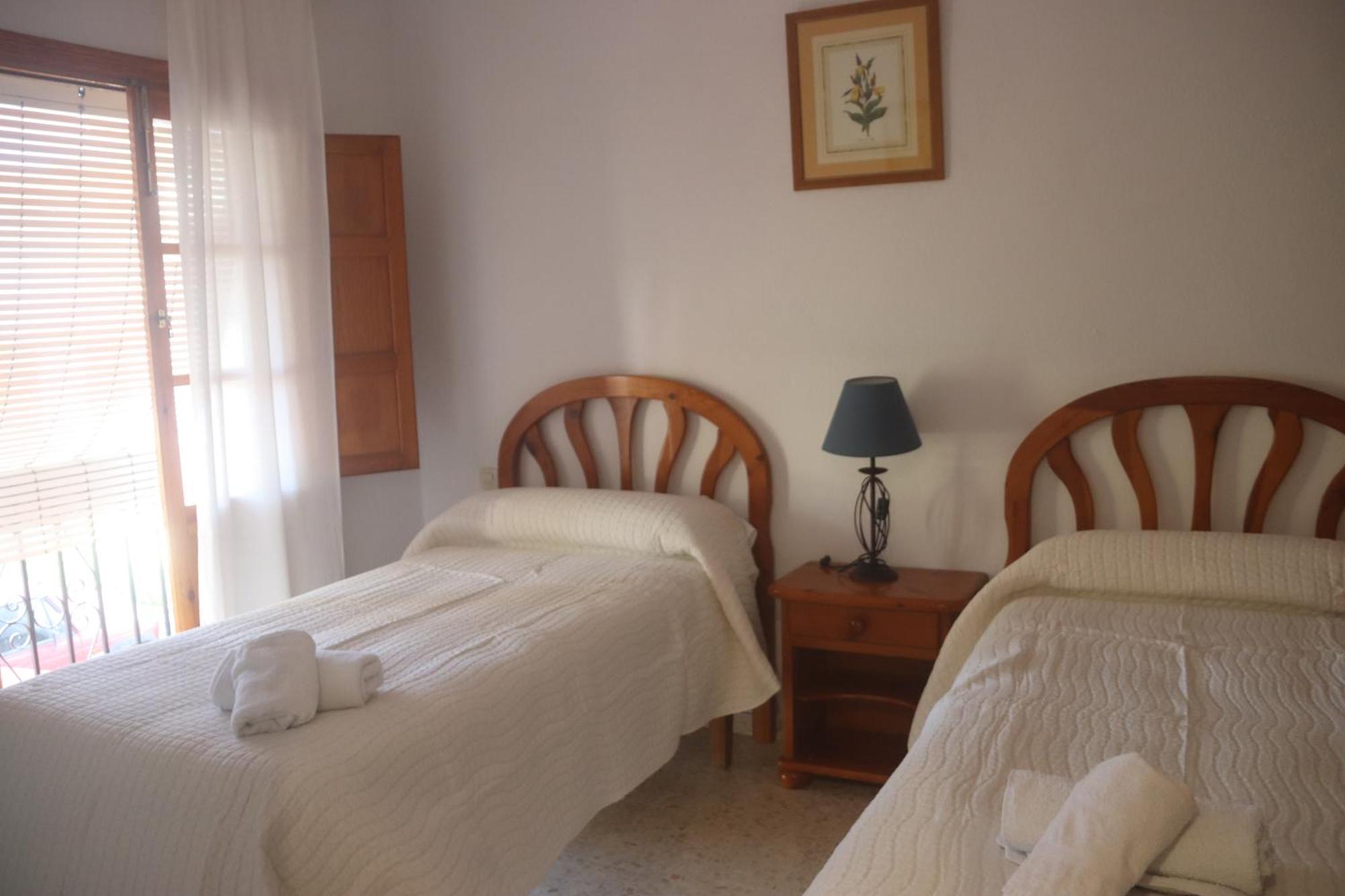 Hostal Moncada Gaucin Bagian luar foto